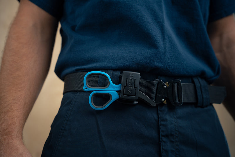 Load image into Gallery viewer, Micro Holster for XShear 6" Mini
