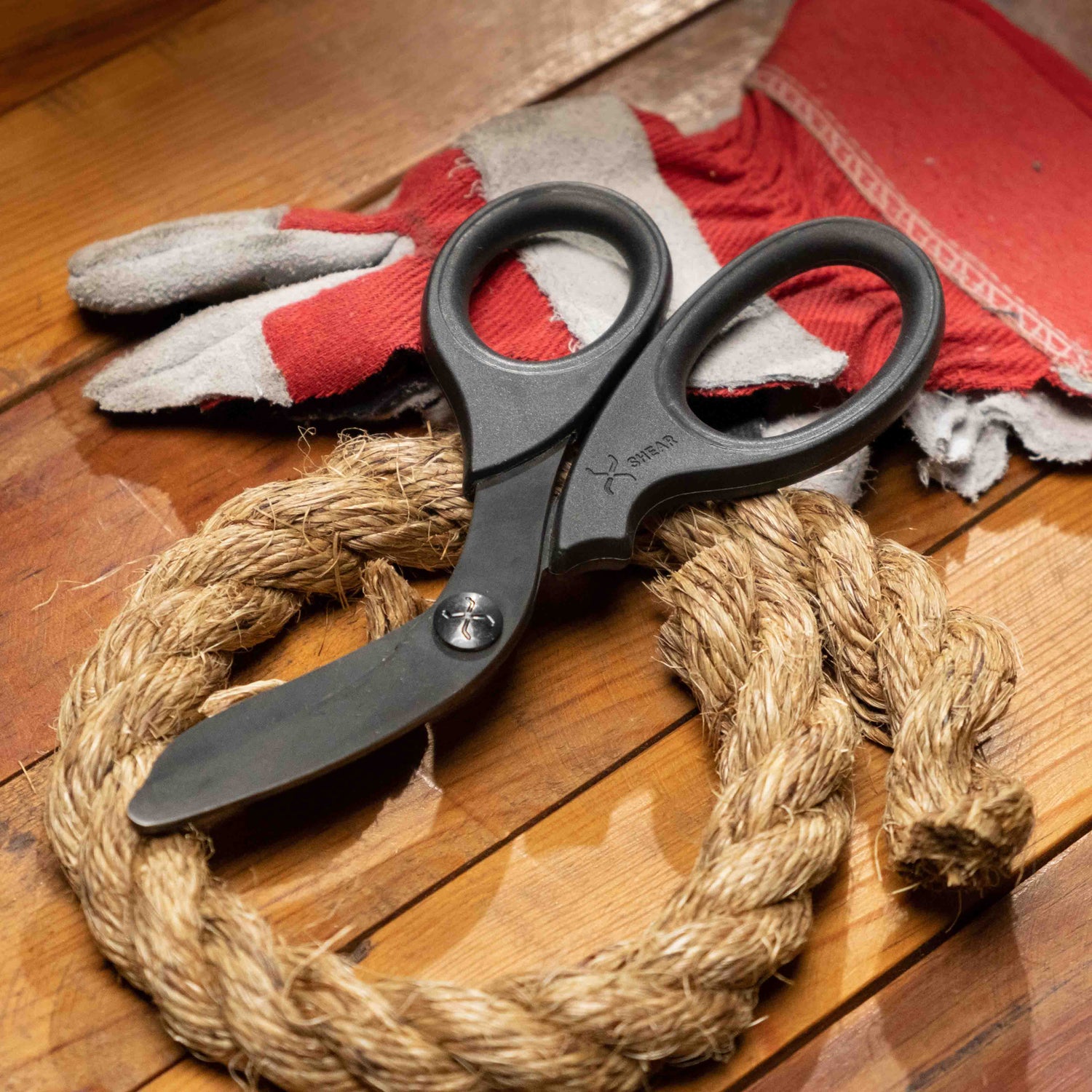 XShear 7.5” Heavy Duty Trauma Shears - The Original XShear