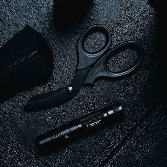 XShear 7.5” Heavy Duty Trauma Shears. All Black Handles, Black Titanium Coated Stainless Steel Blades, For the Professional Emergency Provider